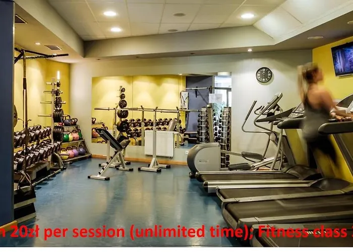 Laurel White With Jacuzzi Bath And Pool Access شقة *