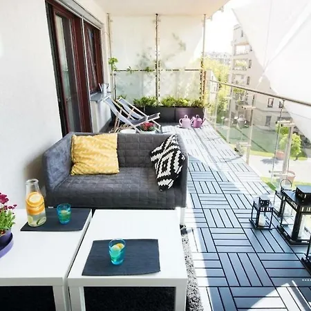 Premium For Old Town & Jewish Quarter - Balcony Pool Onsite * Krakov